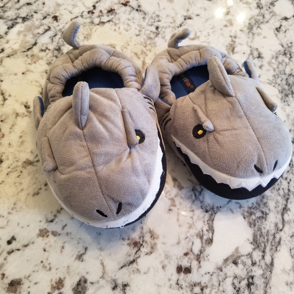 Boys Stride Rite light up Shark Slippers